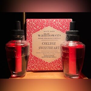 NIB B&BW College Sweetheart Wallflower (2) Refills